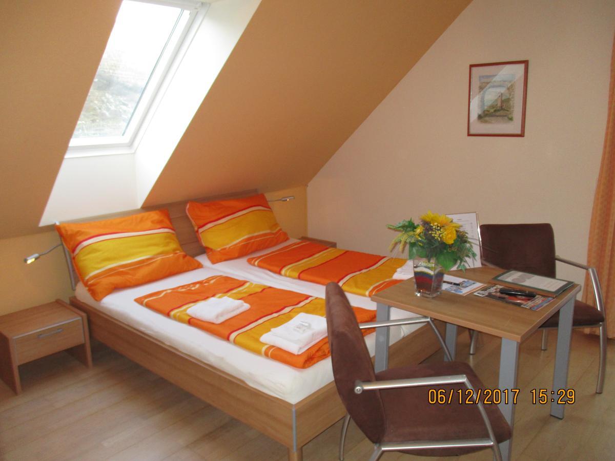 Gastehaus Zur Schonen Aussicht Bed & Breakfast Spitz an der Donau Екстериор снимка